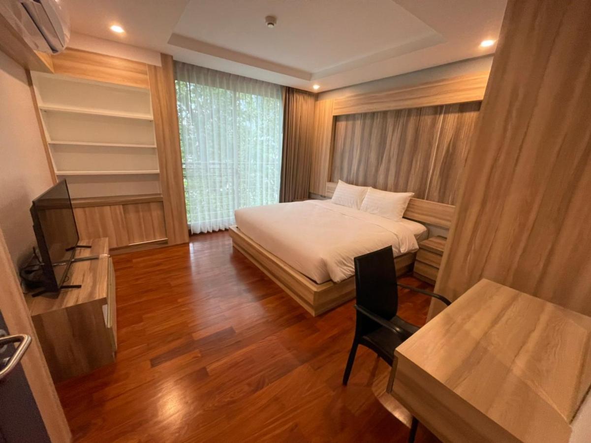 Vivi Avenue Thonglor Apartment Bangkok Exterior photo