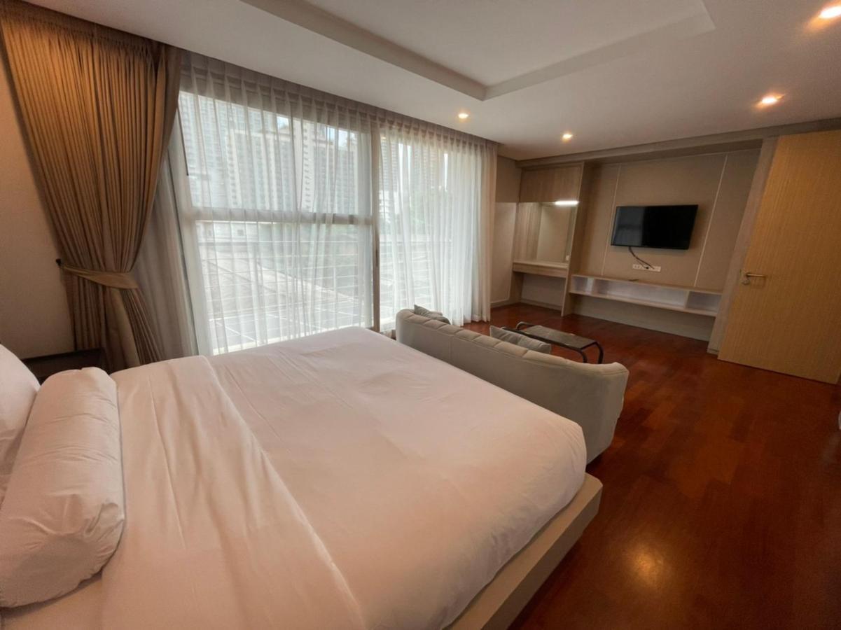 Vivi Avenue Thonglor Apartment Bangkok Exterior photo